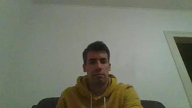 Snapshot of JulioIsHere4you chatting on 2, 10, 2025 JulioIsHere4you online show from 2, 10, 2025