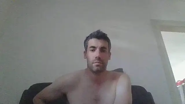 JulioIsHere4you online show from 24, 5, 2026