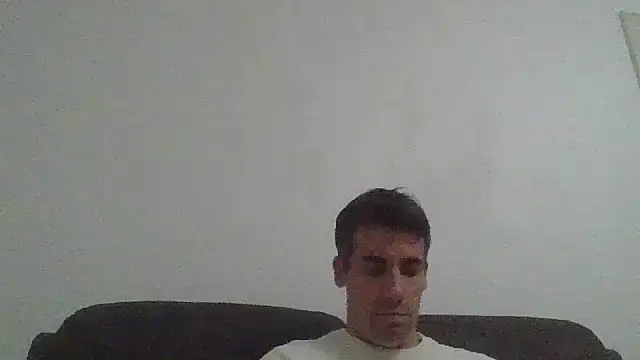 Snapshot of JulioIsHere4you chatting on 5, 10, 2025 JulioIsHere4you online show from 5, 10, 2025