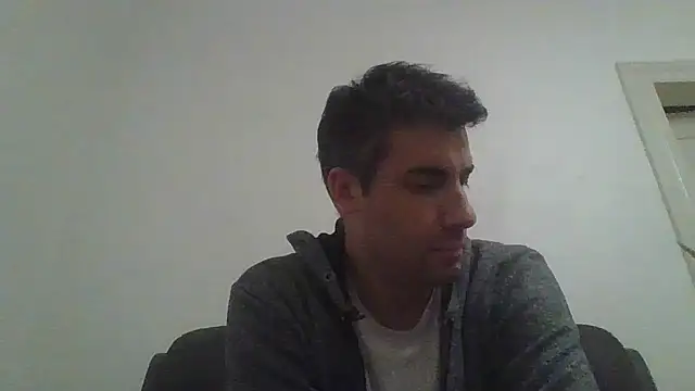 Snapshot of JulioIsHere4you chatting on 24, 11, 2025 JulioIsHere4you online show from 24, 11, 2025