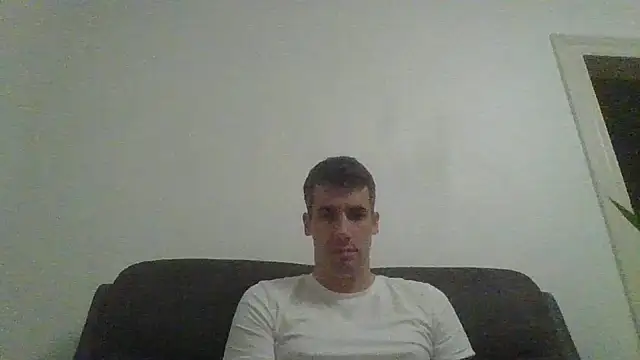 Snapshot of JulioIsHere4you chatting on 1, 11, 2025 JulioIsHere4you online show from 1, 11, 2025