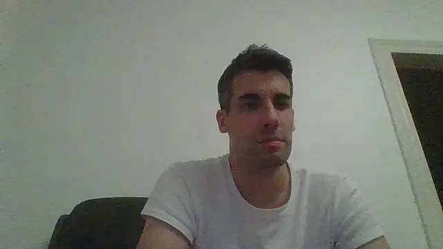 Snapshot of JulioIsHere4you chatting on 13, 9, 2025 JulioIsHere4you online show from 13, 9, 2025