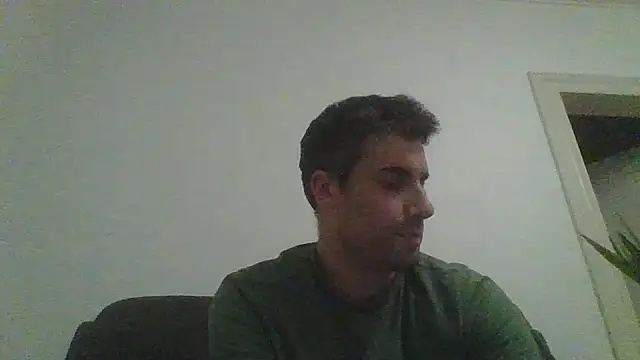 Snapshot of JulioIsHere4you chatting on 30, 11, 2025 JulioIsHere4you online show from 30, 11, 2025