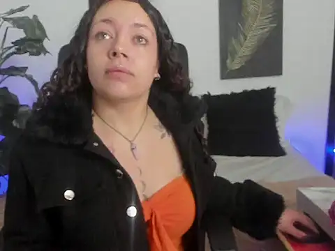 RubyStrong online show from 13, 11, 2025