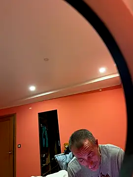 ruberofre online show from 24, 9, 2025