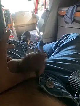 Chico031289 online show from 5, 1, 2026