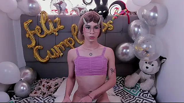 zoe bunny01 online show from 2, 10, 2025