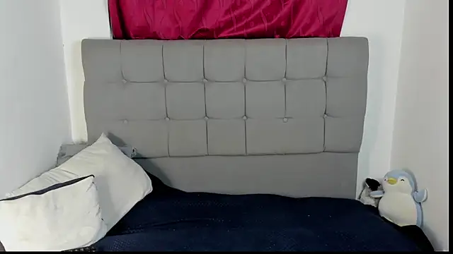 zoe bunny01 online show from 1, 6, 2026