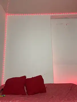 Dark chanel online show from 14, 4, 2026