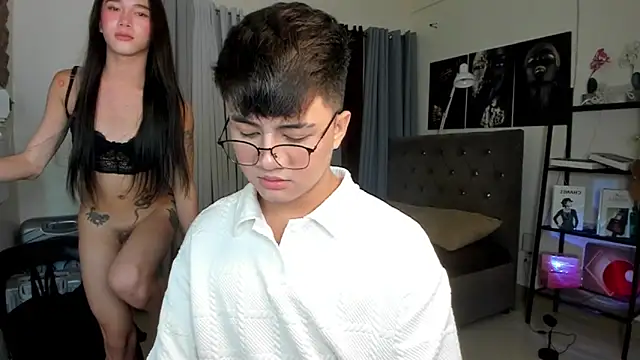 Snapshot of KentAivan chatting on 15, 9, 2025 KentAivan online show from 15, 9, 2025