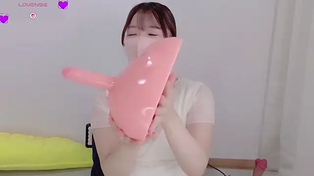Snapshot of Mayu_o19o chatting on 19, 7, 2026 Mayu o19o online show from 19, 7, 2026