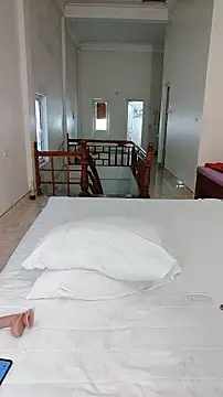 JunCii online show from 23, 11, 2025