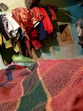 Snapshot of CUTE-004 chatting on 8, 1, 2026 CUTE-004 online show from 8, 1, 2026