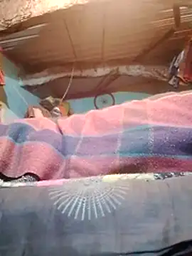 Snapshot of CUTE-004 chatting on 9, 2, 2026 CUTE-004 online show from 9, 2, 2026