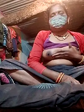 Snapshot of CUTE-004 chatting on 11, 2, 2026 CUTE-004 online show from 11, 2, 2026