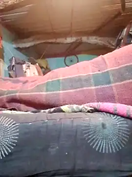 Snapshot of CUTE-004 chatting on 5, 1, 2026 CUTE-004 online show from 5, 1, 2026