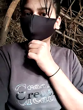 Janvi Jaitly online show from 3, 12, 2025