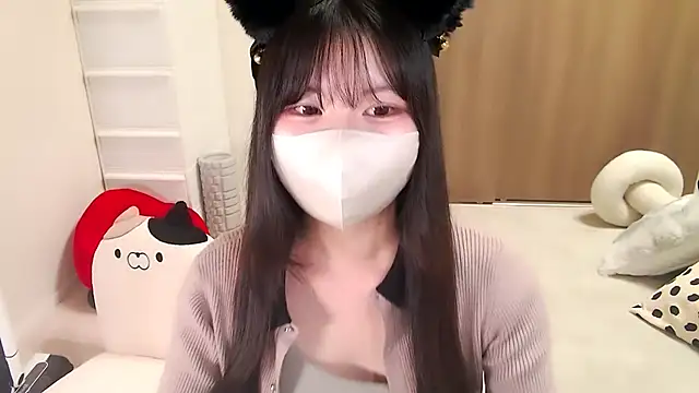 moka-neko online show from 15, 10, 2025