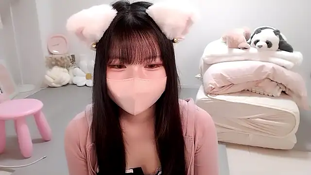 moka-neko online show from 23, 9, 2025