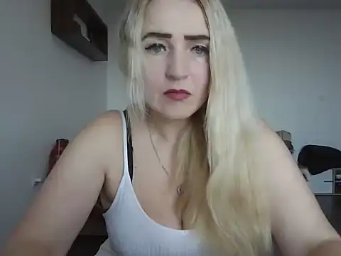 LanaFoxx online show from 25, 3, 2026