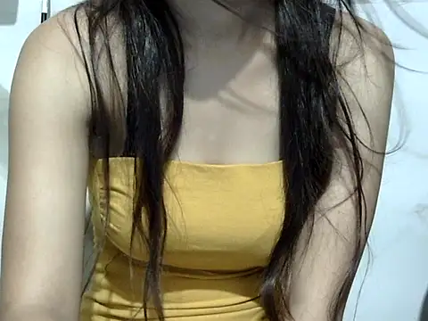 SEXYGUDIYA online show from 10, 9, 2025