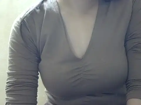 SEXYGUDIYA online show from 5, 10, 2025