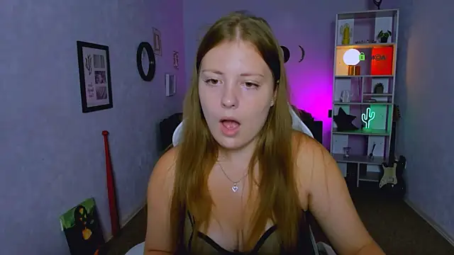 Snapshot of melani_bumm chatting on 23, 9, 2025 melani bumm online show from 23, 9, 2025