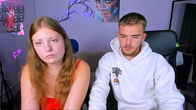 Snapshot of melani_bumm chatting on 19, 9, 2025 melani bumm online show from 19, 9, 2025