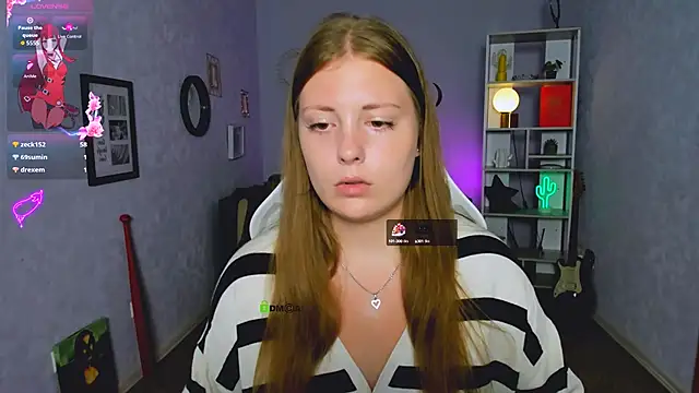 Snapshot of melani_bumm chatting on 21, 9, 2025 melani bumm online show from 21, 9, 2025