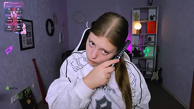 Snapshot of melani_bumm chatting on 22, 9, 2025 melani bumm online show from 22, 9, 2025