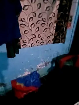 Snapshot of your_favourite_bhabhi chatting on 21, 9, 2025 your favourite bhabhi online show from 21, 9, 2025