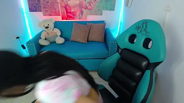 Ariannaa m online show from 15, 11, 2025