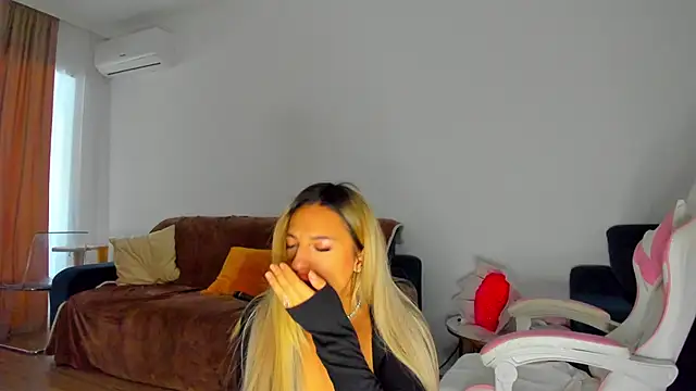 Anya Belle online show from 11, 1, 2026