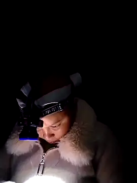 -Kitty-92 online show from 26, 11, 2025