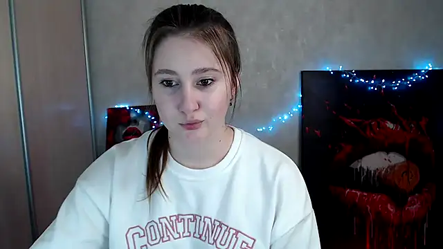 Milka kamila online show from 14, 4, 2026