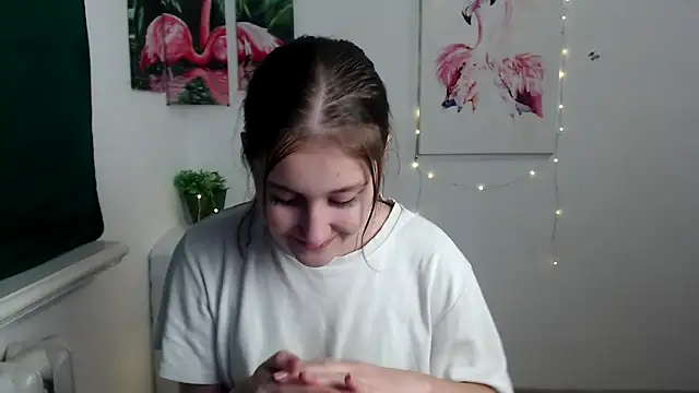 Milka kamila online show from 9, 10, 2025