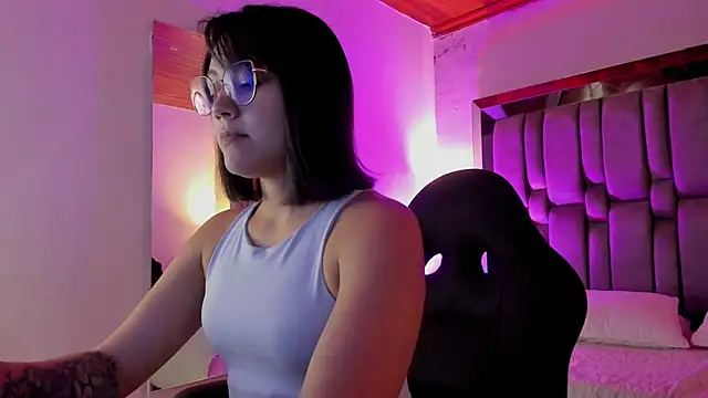 AnnaraLein online show from 30, 11, 2025