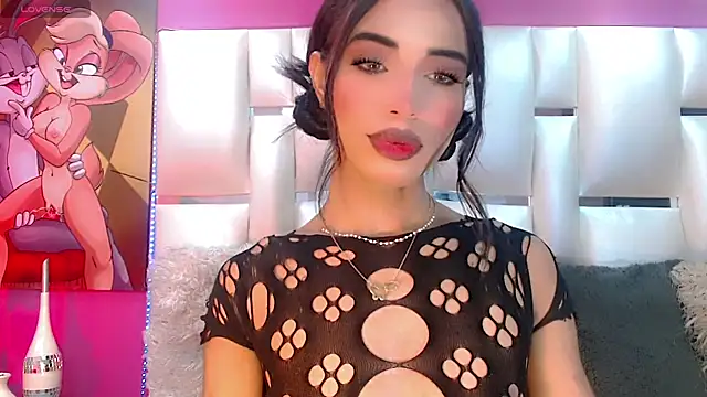 BabyAmatiis  online show from 18, 11, 2025