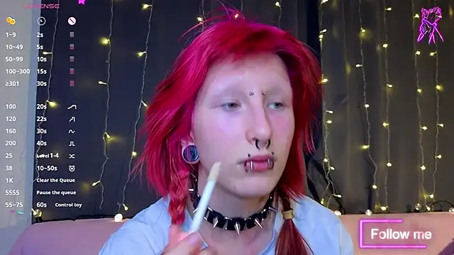 Snapshot of KandraCruser chatting on 1, 2, 2026 KandraCruser online show from 1, 2, 2026