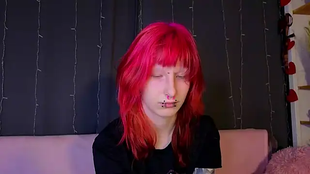 Snapshot of KandraCruser chatting on 8, 2, 2026 KandraCruser online show from 8, 2, 2026