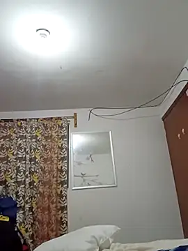 Snapshot of DavidVergagigante420 chatting on 28, 10, 2025 DavidVergagigante420 online show from 28, 10, 2025