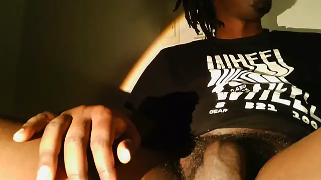 logan1843 online show from 7, 4, 2026