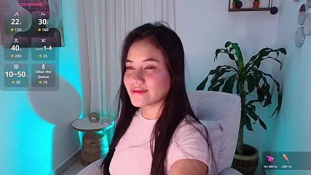 Snapshot of AlisxxnFx chatting on 7, 11, 2025 AlisxxnFx online show from 7, 11, 2025