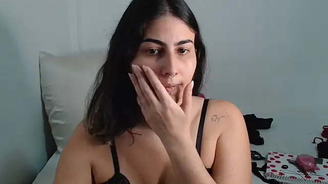 ApenasLys online show from 15, 10, 2025