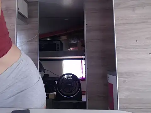 Missforever online show from 10, 10, 2025