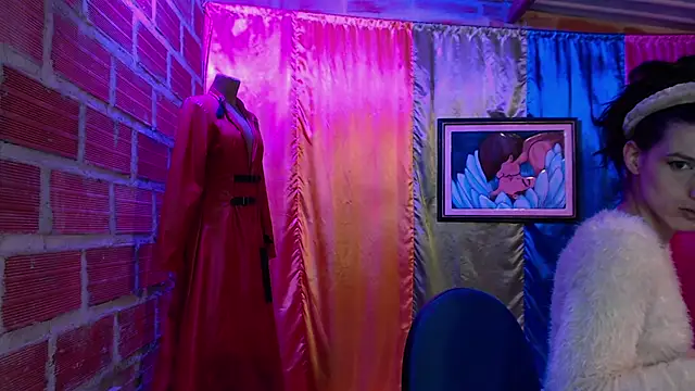 Moira-Hot online show from 31, 10, 2025