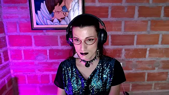 Moira-Hot online show from 27, 6, 2026