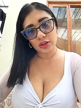 Monse--145 online show from 1, 10, 2025