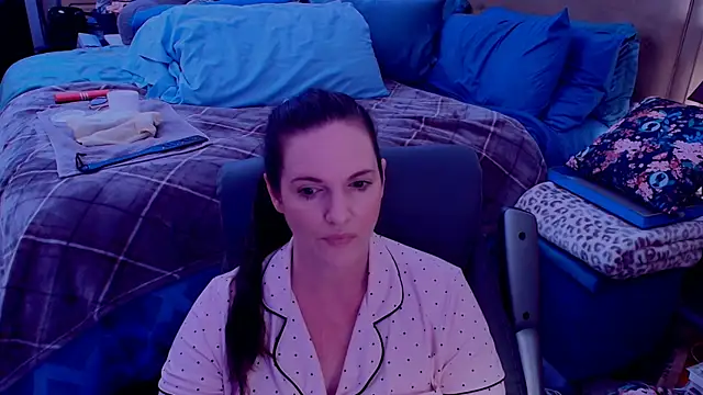 ninajaymes online show from 17, 5, 2026