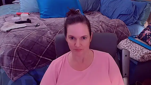 Snapshot of ninajaymes chatting on 18, 11, 2025 ninajaymes online show from 18, 11, 2025